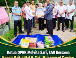 Baitul Mal dan Dinsos Salurkan Bantuan ke Korban Kebakaran Gampong Batee Puteh